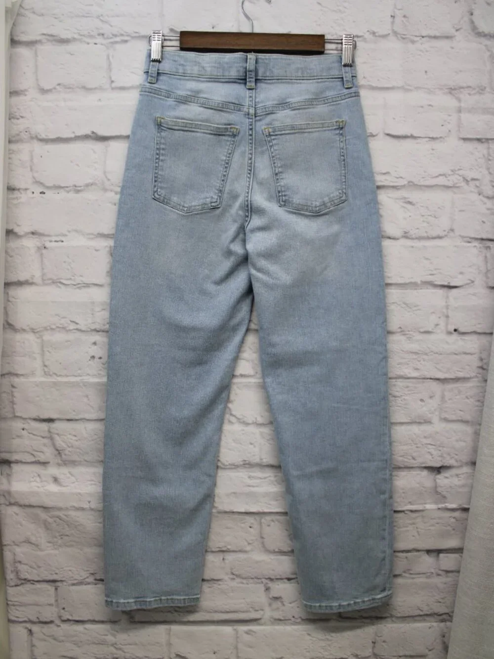Spanx Size 6 Faded Light Wash Denim Blue Mid Rise Straight Leg Jeans